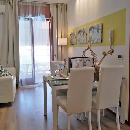 B&C Apartments Lido di Jesolo Exterior photo