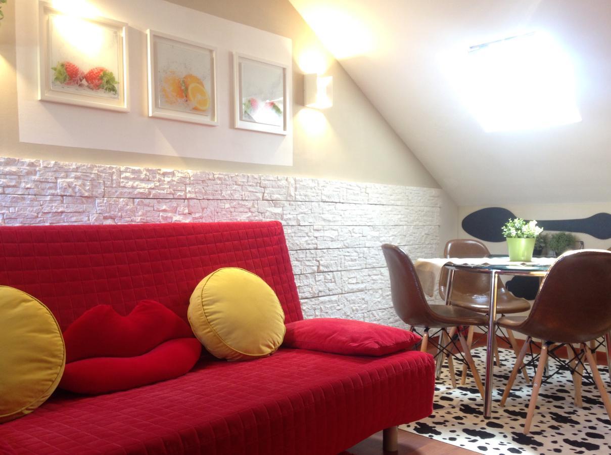 Apartment B&c